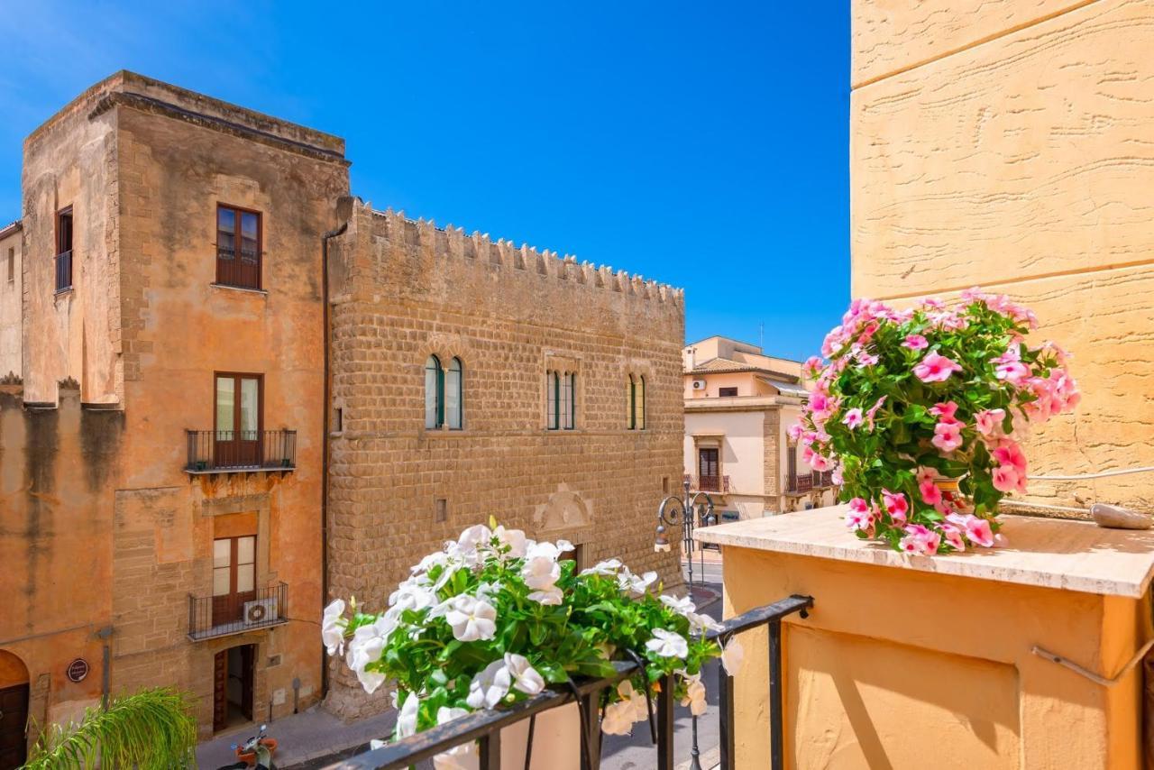 B&B Tommaso Fazello Sciacca Residenza Artistica Dış mekan fotoğraf